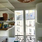 2 Rooms, Close To Montmartre, Light And Quiet *