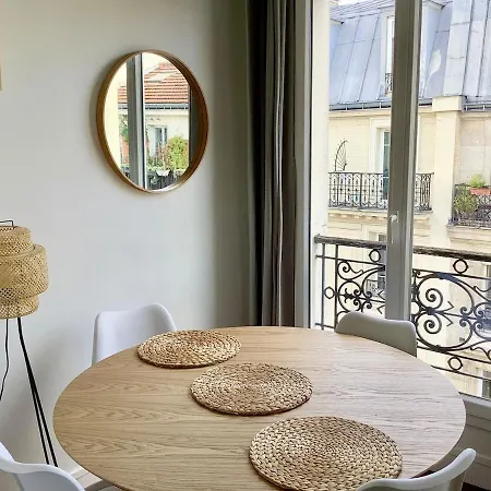 2 Rooms, Close To Montmartre, Light&quiet * Paris