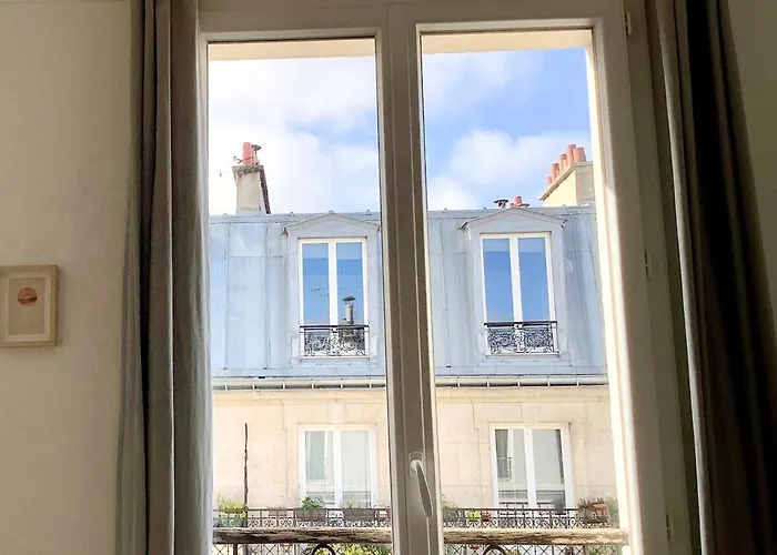 Appartement 2 Rooms, Close To Montmartre, Light&quiet Paris