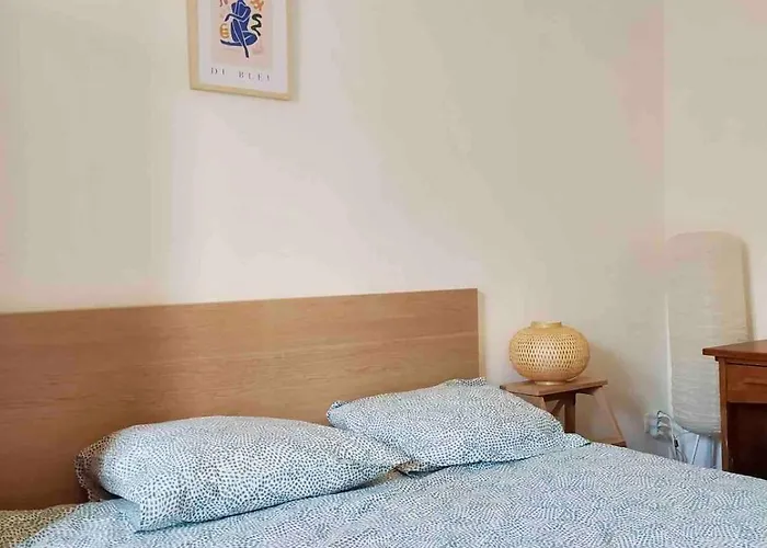 2 Rooms, Close To Montmartre, Light&quiet Appartement *