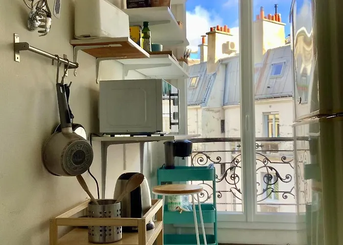 2 Rooms, Close To Montmartre, Light&quiet *